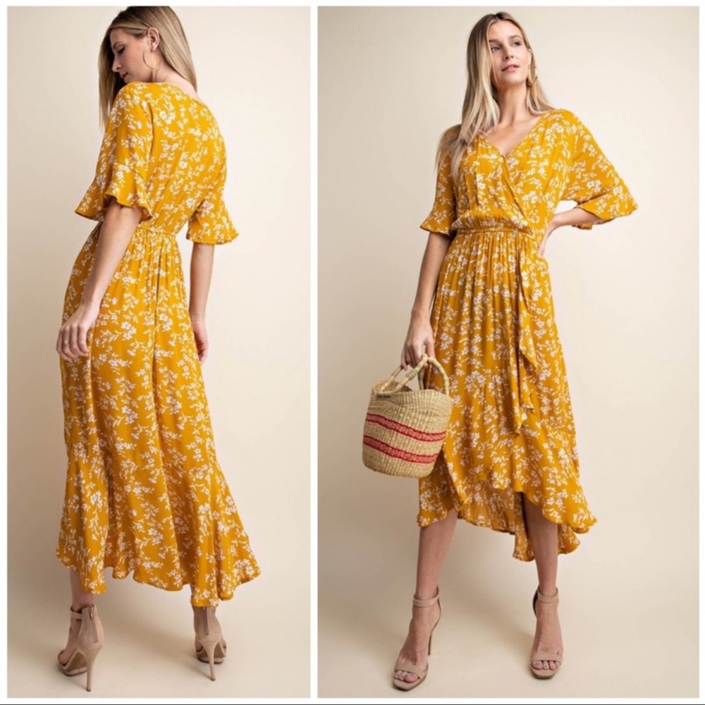!!Last one!! Floral ruffle hi low overlap dress